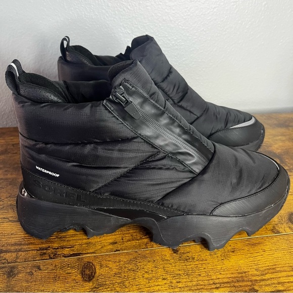 Sorel Kinetic Impact Boot Women US 11/42 Black Waterproof Zip Pattern Winter - Picture 1 of 14